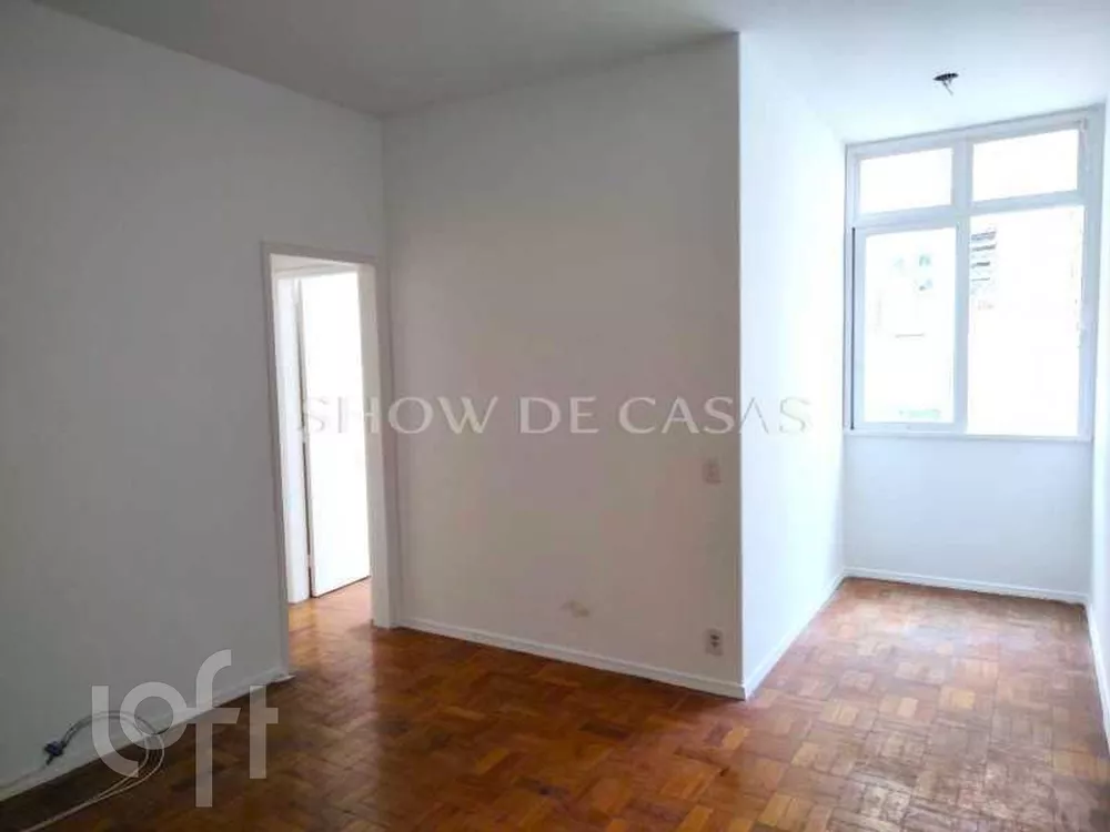 Apartamento à venda com 2 quartos, 68m² - Foto 2