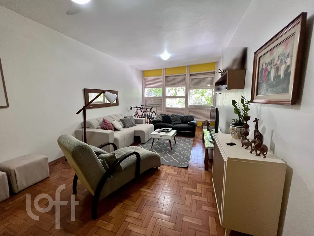 Apartamento à venda com 3 quartos, 130m² - Foto 1