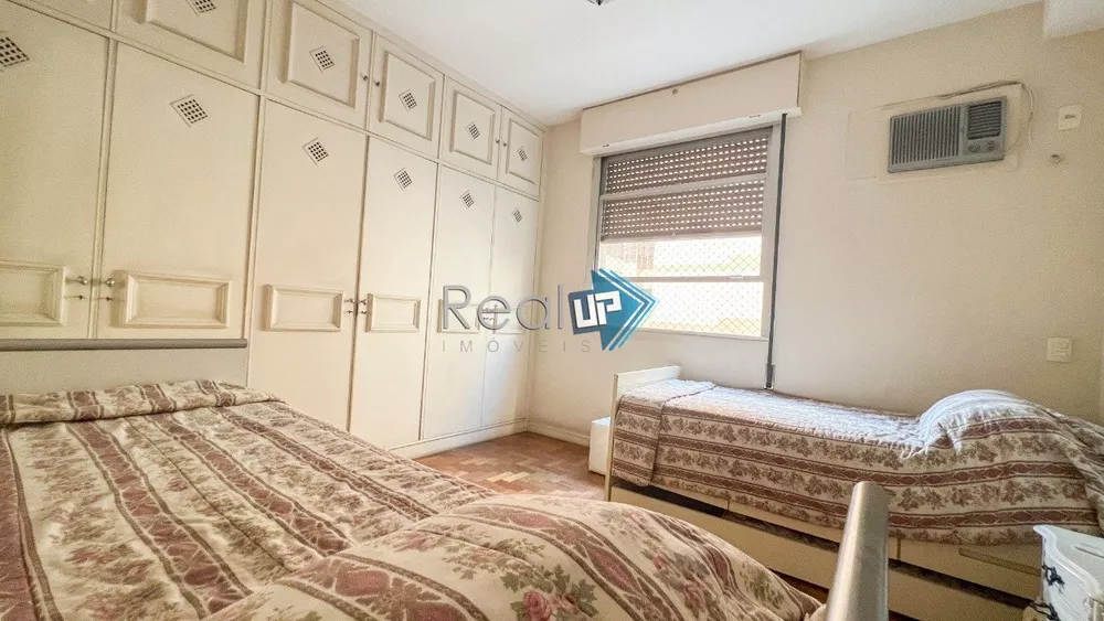 Apartamento à venda com 4 quartos, 175m² - Foto 11