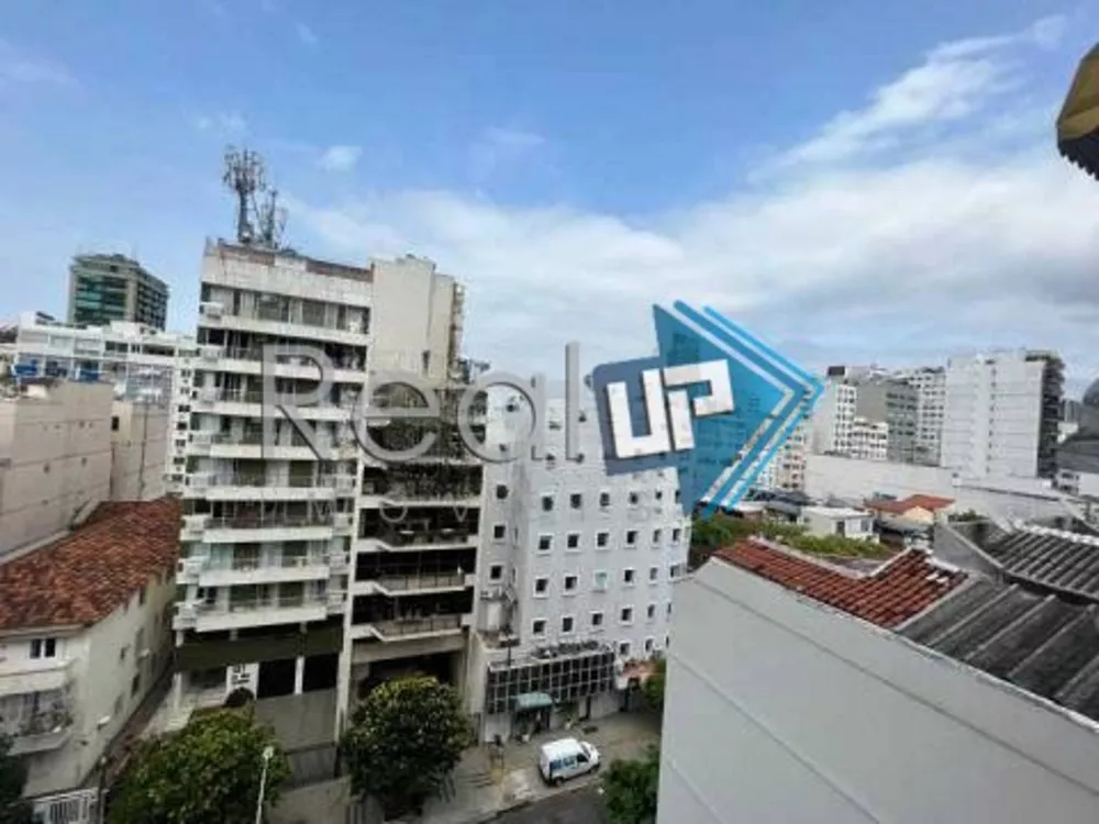 Apartamento à venda com 3 quartos, 116m² - Foto 2