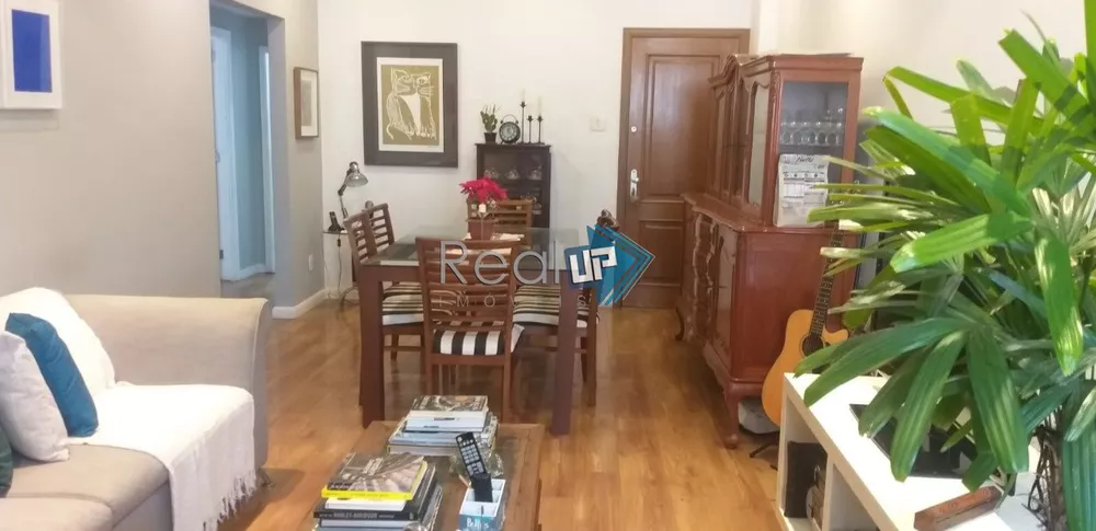 Apartamento à venda com 3 quartos, 94m² - Foto 1