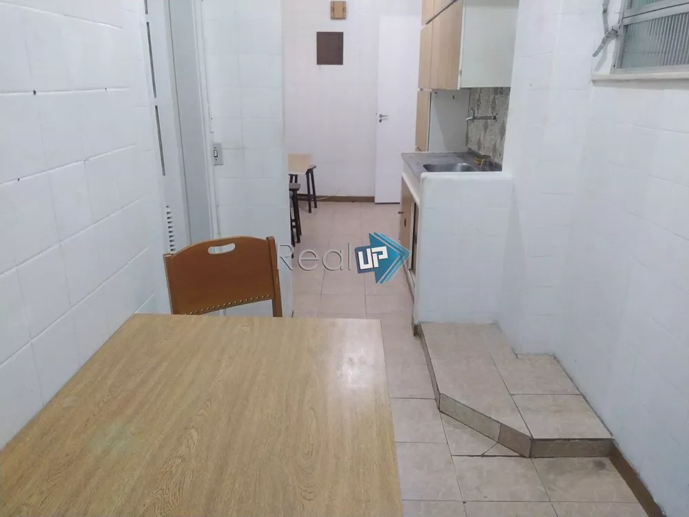 Apartamento à venda com 2 quartos, 67m² - Foto 1