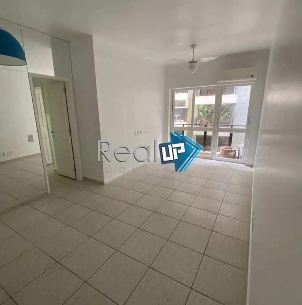 Apartamento à venda com 2 quartos, 77m² - Foto 1