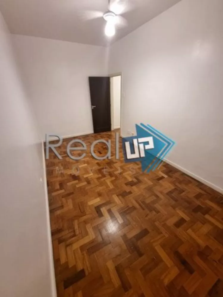 Apartamento à venda com 1 quarto, 60m² - Foto 1