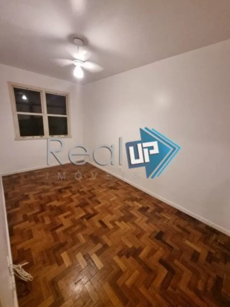 Apartamento à venda com 1 quarto, 60m² - Foto 4