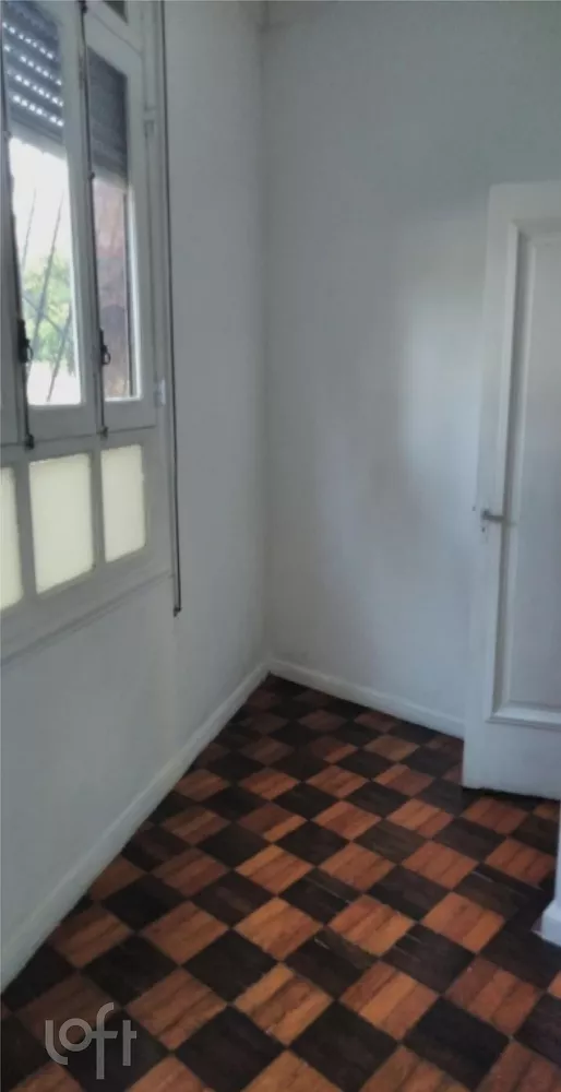 Apartamento à venda com 3 quartos, 100m² - Foto 2