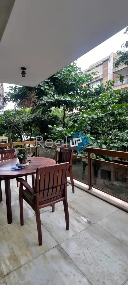 Apartamento, 3 quartos, 140 m² - Foto 4