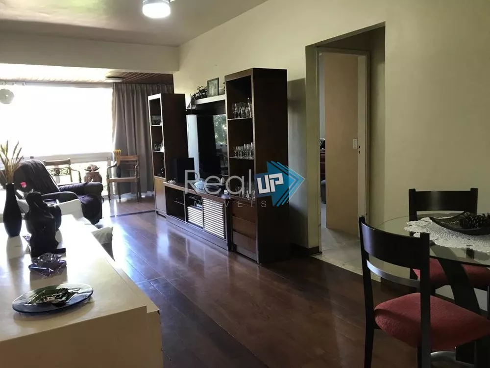 Apartamento à venda com 2 quartos, 60m² - Foto 1