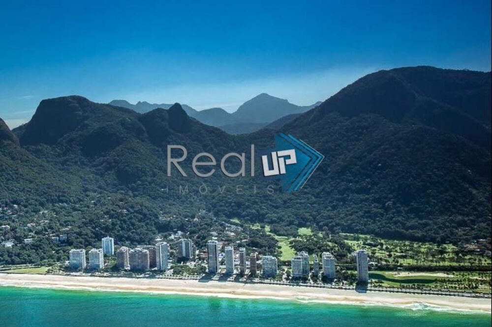 Apartamento à venda com 4 quartos, 246m² - Foto 2