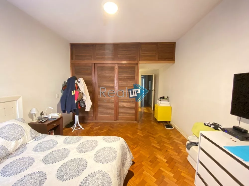 Apartamento à venda com 3 quartos, 201m² - Foto 9