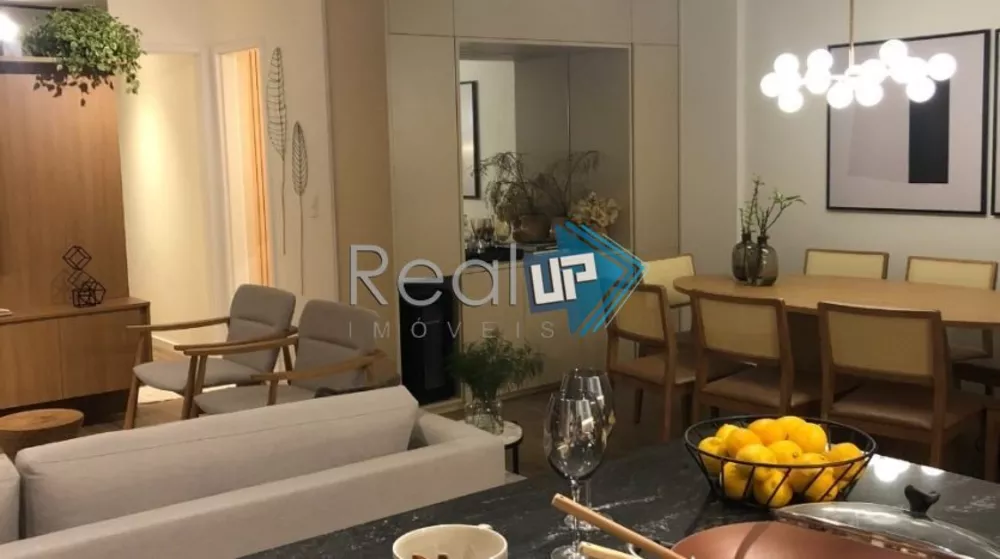 Apartamento à venda com 3 quartos, 144m² - Foto 3