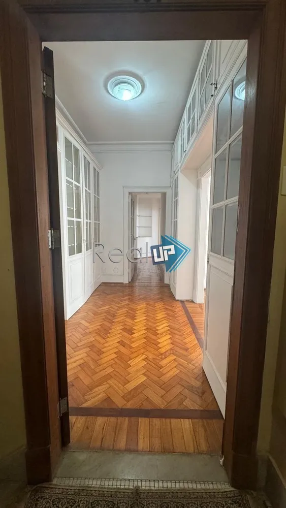 Apartamento, 3 quartos, 150 m² - Foto 2