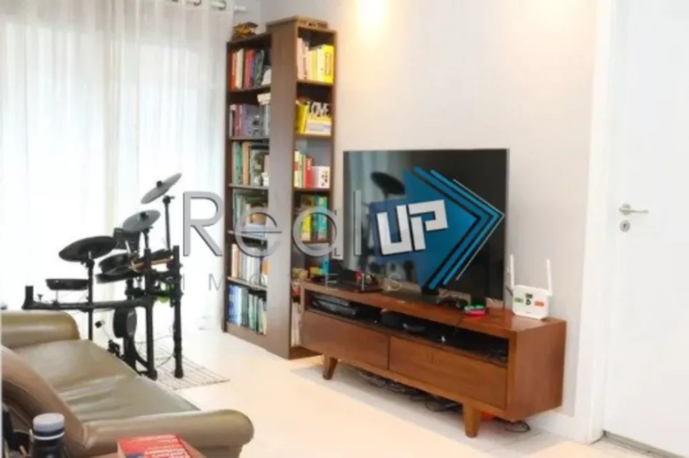 Apartamento à venda com 2 quartos, 78m² - Foto 7