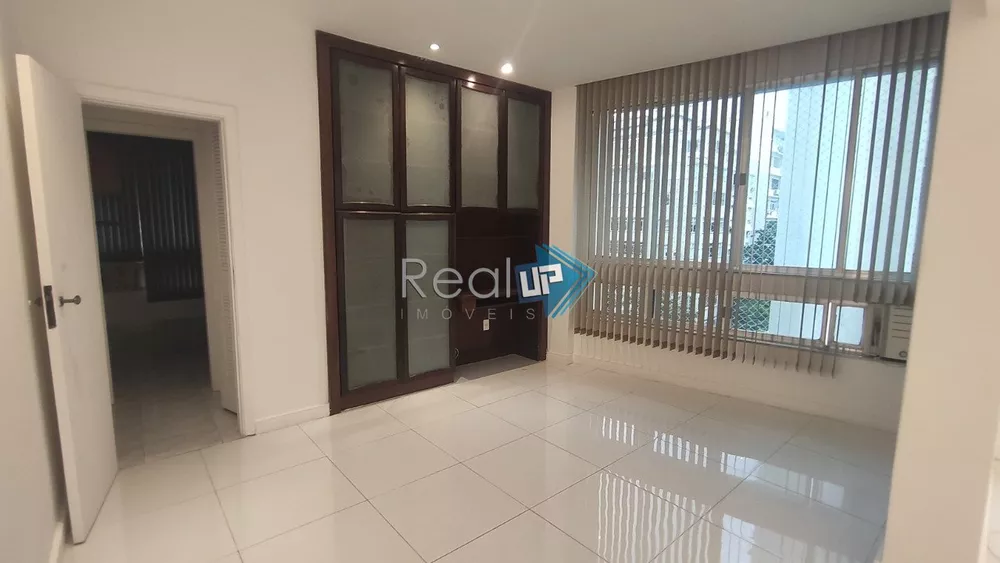 Apartamento à venda com 3 quartos, 120m² - Foto 3