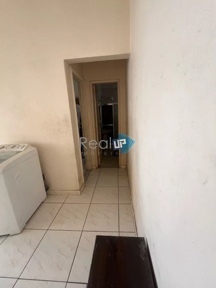 Apartamento à venda com 2 quartos, 60m² - Foto 7