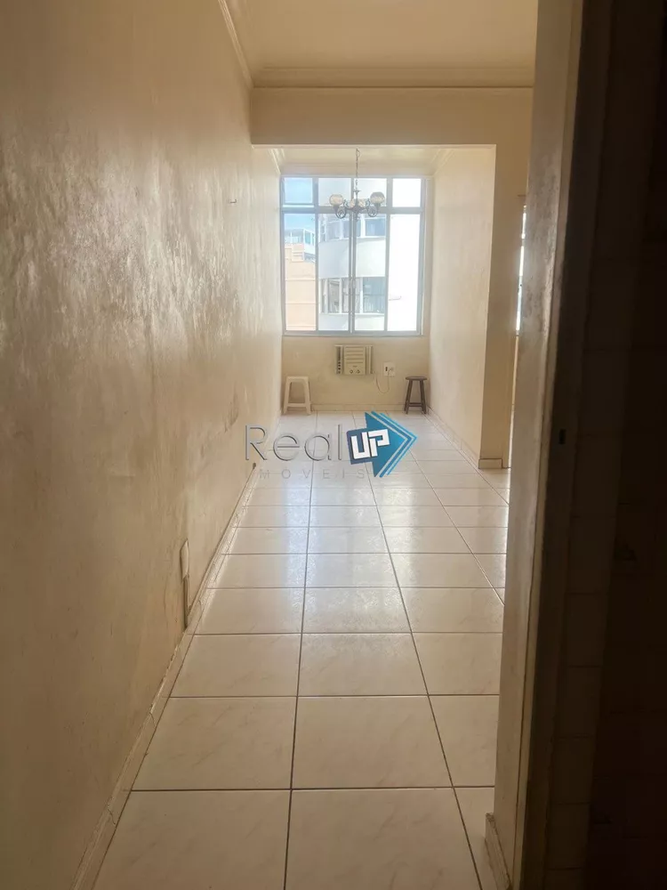 Apartamento à venda com 2 quartos, 60m² - Foto 3