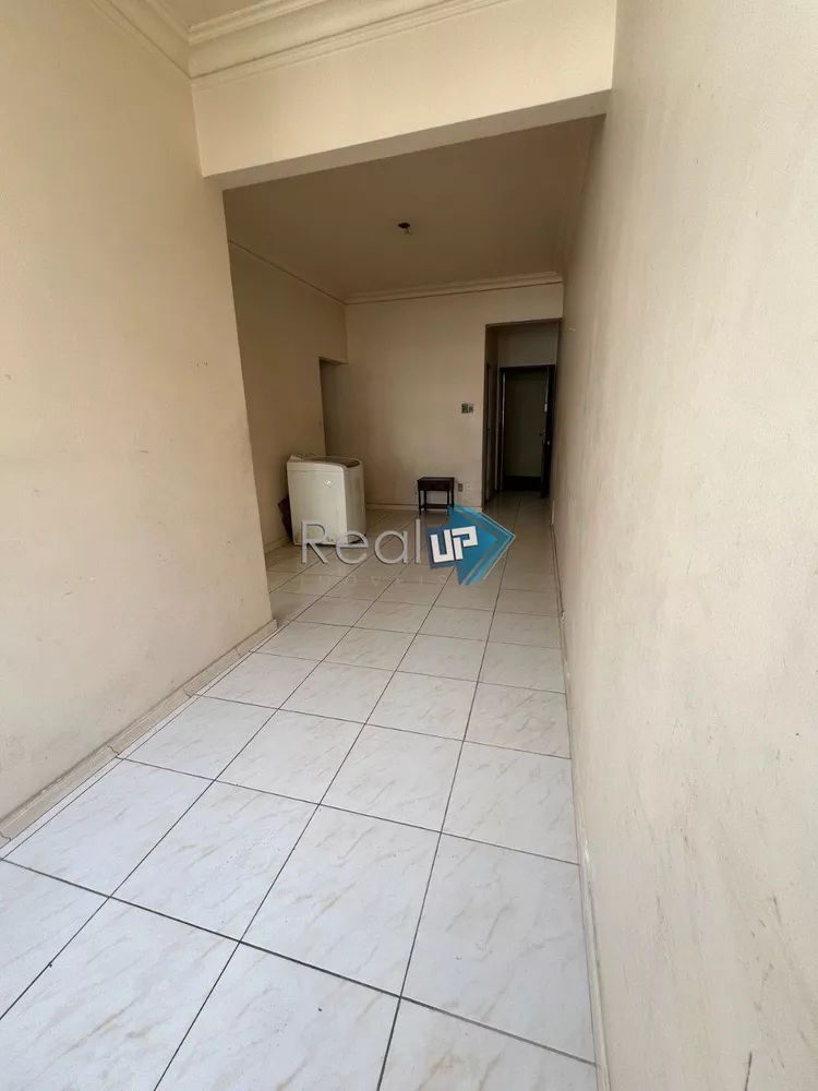 Apartamento à venda com 2 quartos, 60m² - Foto 4