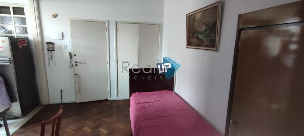 Apartamento à venda com 1 quarto, 45m² - Foto 4