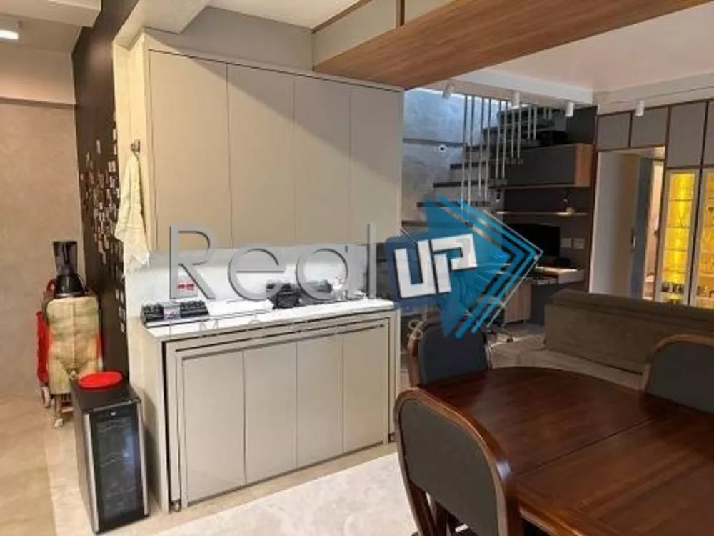 Apartamento à venda com 2 quartos, 162m² - Foto 4