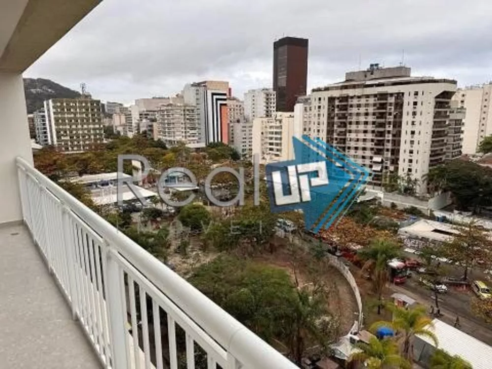 Apartamento à venda com 2 quartos, 162m² - Foto 2