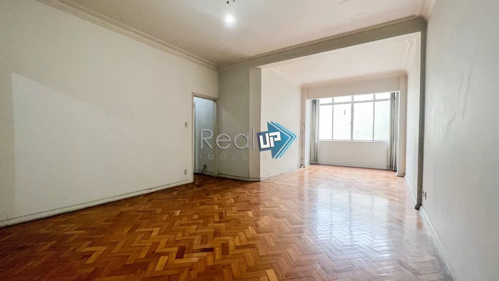 Apartamento à venda com 3 quartos, 115m² - Foto 1