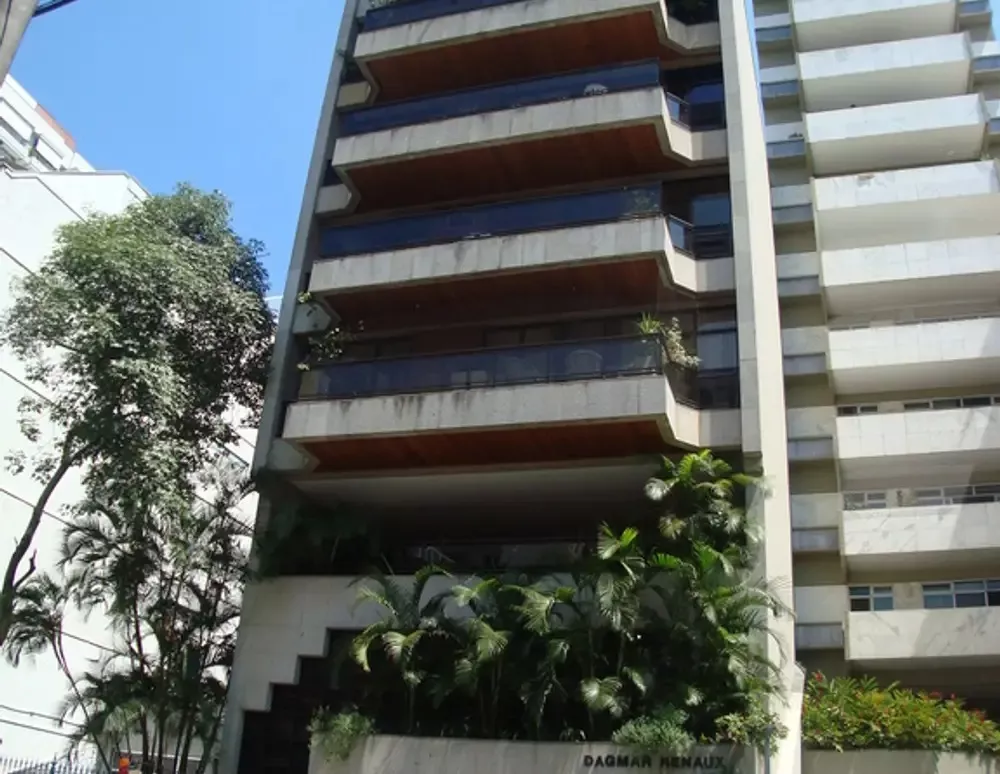 Apartamento à venda com 3 quartos, 163m² - Foto 1