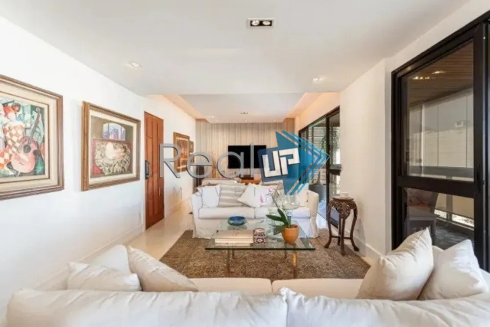 Cobertura, 3 quartos, 321 m² - Foto 4