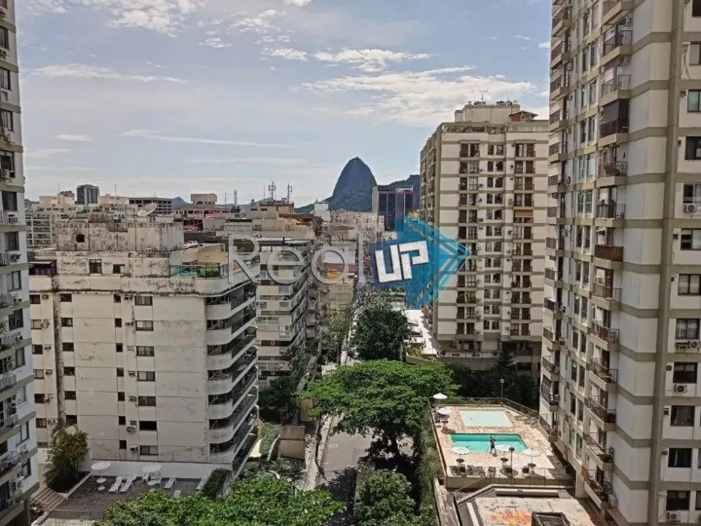 Apartamento à venda com 3 quartos, 116m² - Foto 2