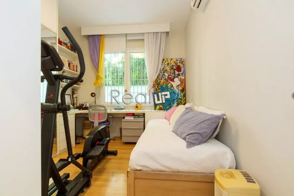 Apartamento, 3 quartos, 137 m² - Foto 2