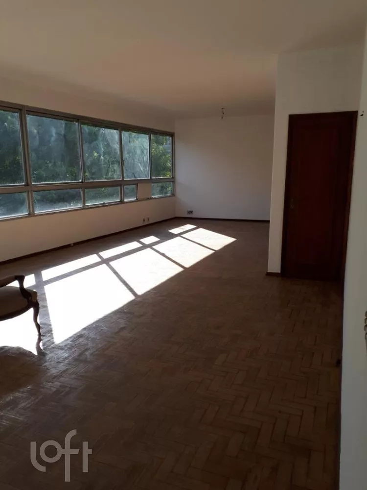 Apartamento à venda com 3 quartos, 190m² - Foto 1