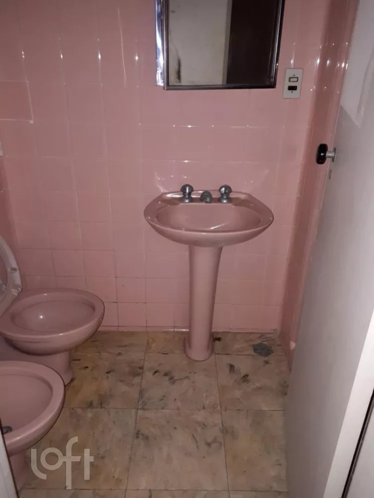 Apartamento à venda com 3 quartos, 190m² - Foto 2