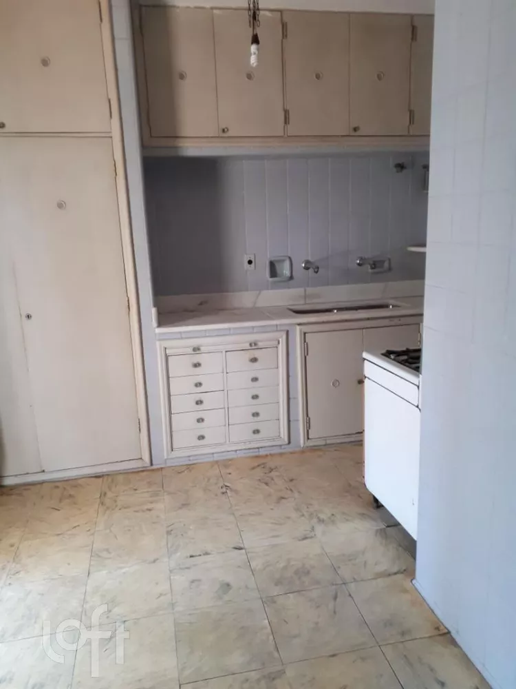 Apartamento à venda com 3 quartos, 190m² - Foto 4