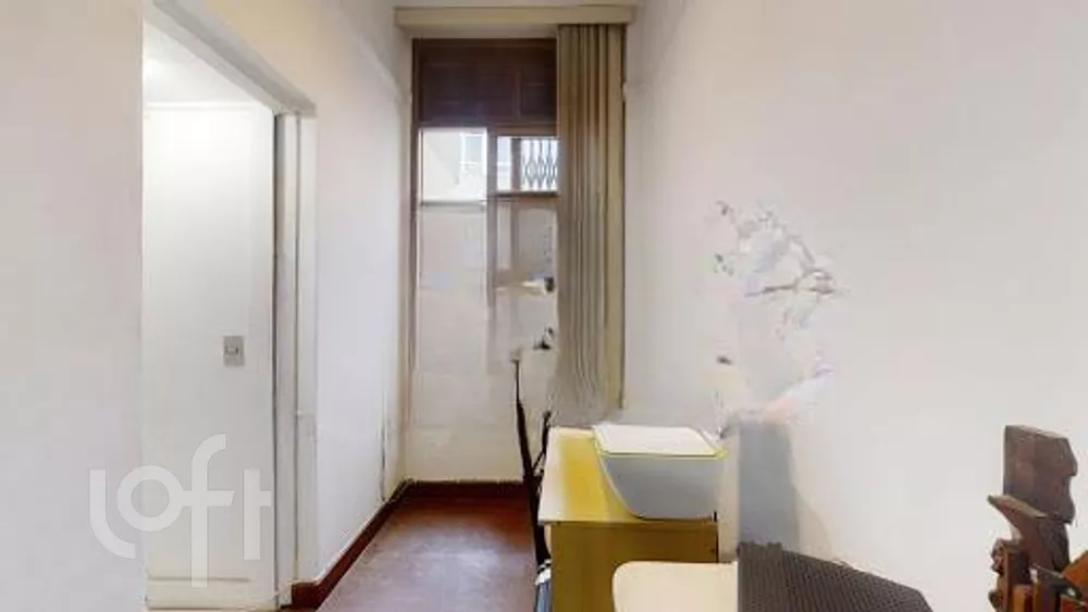 Apartamento à venda com 2 quartos, 82m² - Foto 4