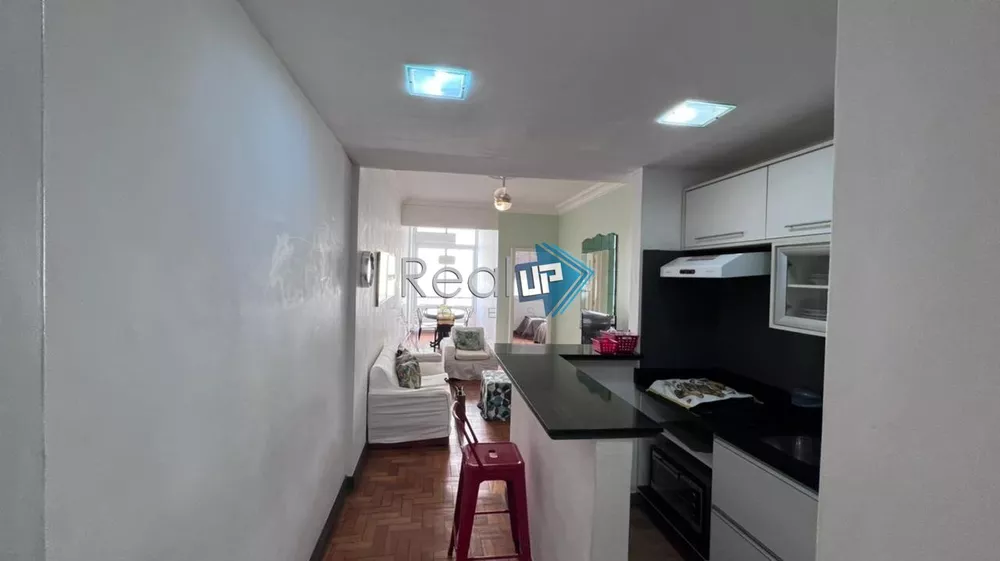 Apartamento à venda com 3 quartos, 87m² - Foto 3