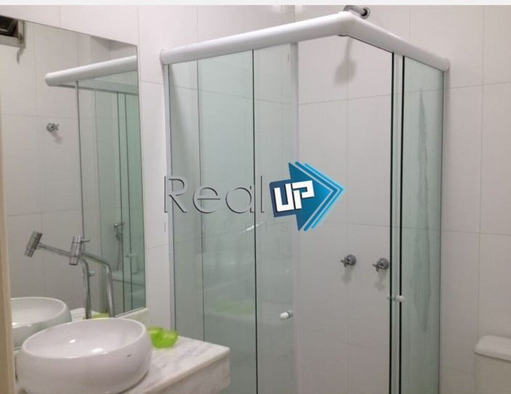 Apartamento à venda com 2 quartos, 67m² - Foto 15