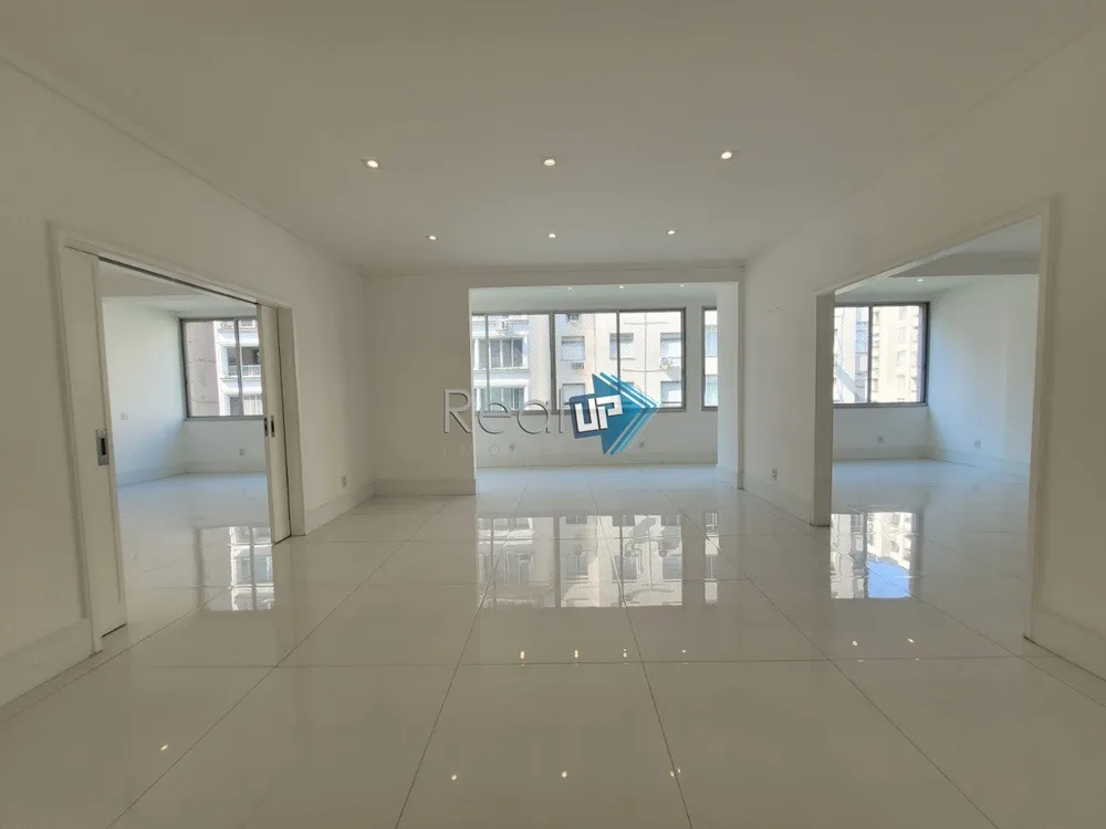 Apartamento, 4 quartos, 240 m² - Foto 1