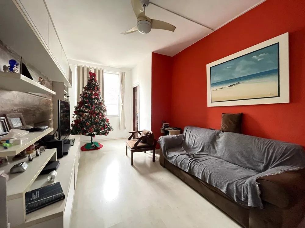 Apartamento à venda com 3 quartos, 84m² - Foto 1