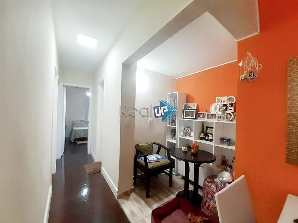 Apartamento à venda com 3 quartos, 80m² - Foto 4