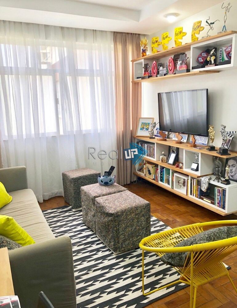 Apartamento à venda com 2 quartos, 76m² - Foto 3