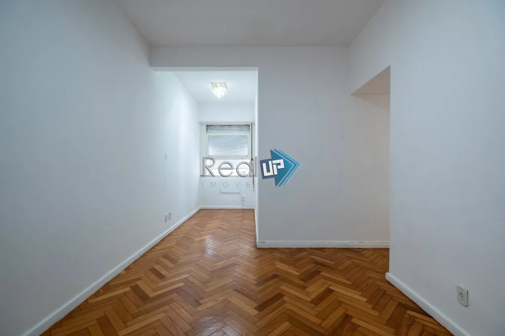 Apartamento à venda com 3 quartos, 92m² - Foto 2