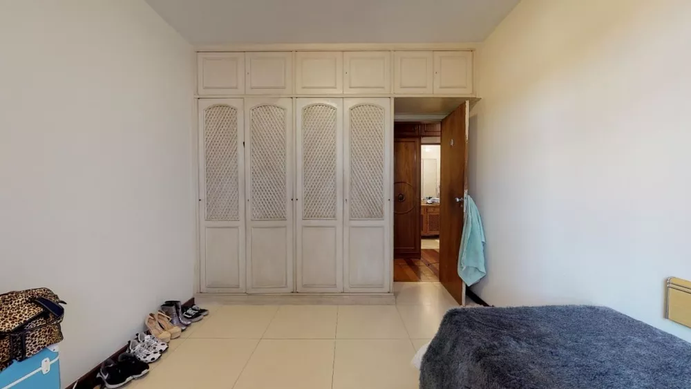 Apartamento à venda com 5 quartos, 212m² - Foto 9