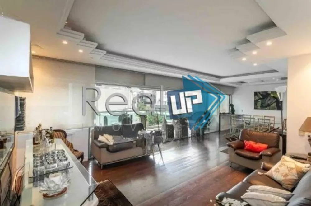 Apartamento, 3 quartos, 153 m² - Foto 2