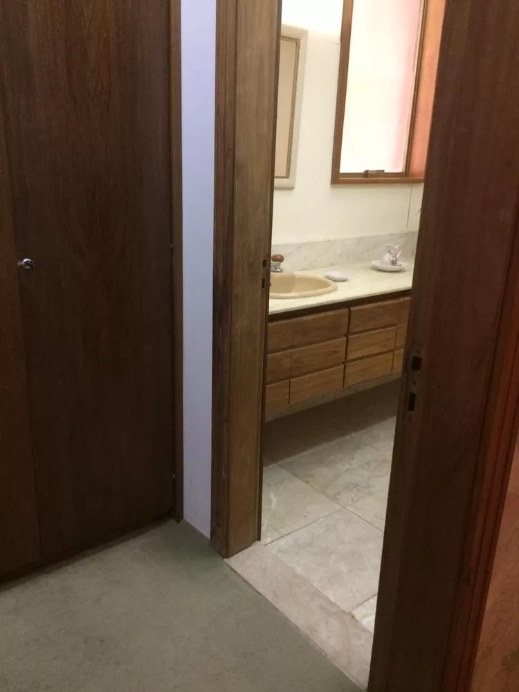 Casa, 6 quartos, 733 m² - Foto 22