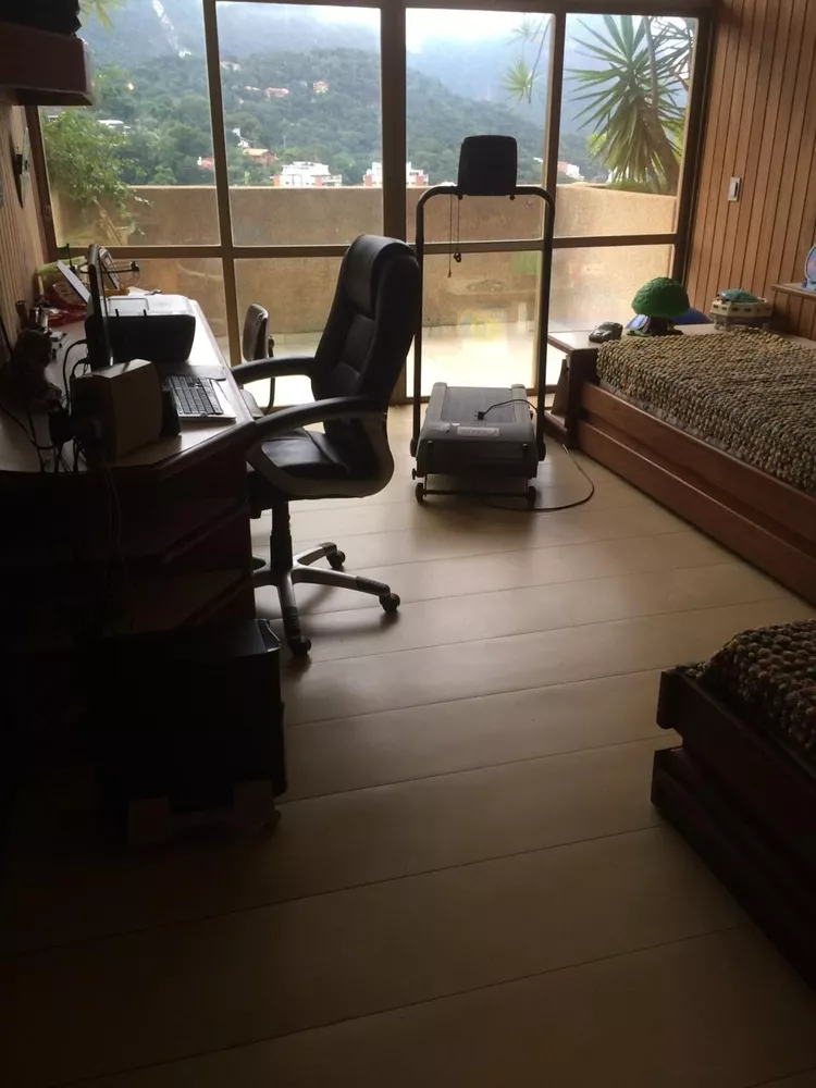 Casa, 6 quartos, 733 m² - Foto 11