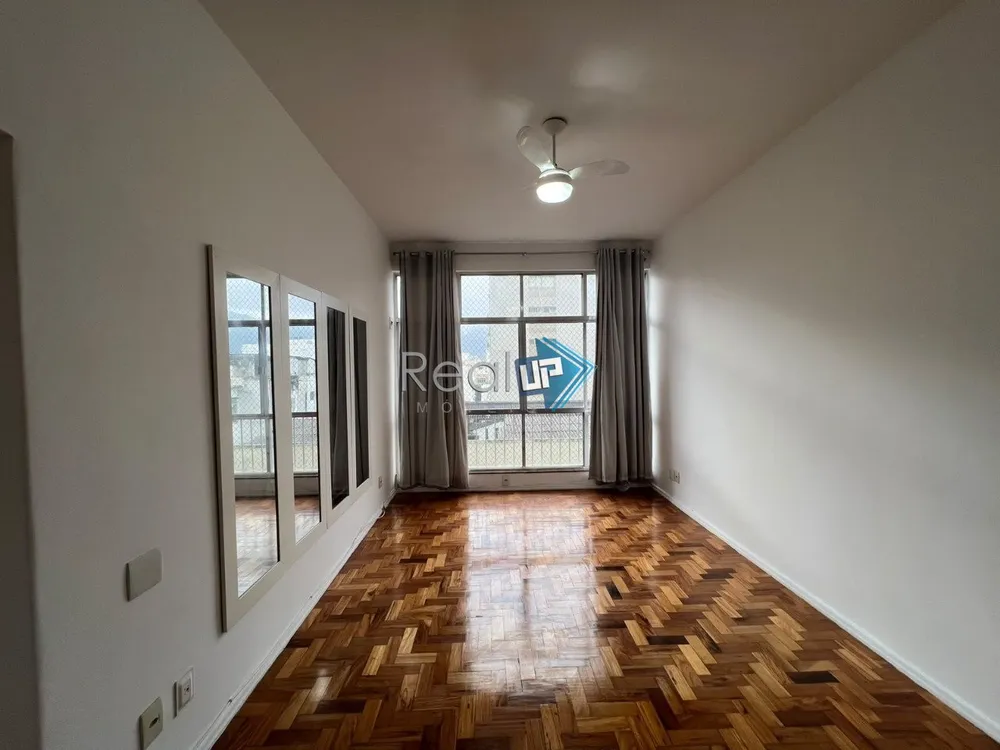 Apartamento, 1 quarto, 62 m² - Foto 1