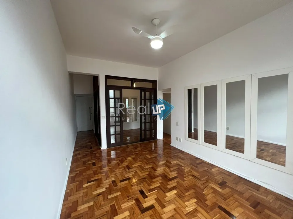 Apartamento, 1 quarto, 62 m² - Foto 2