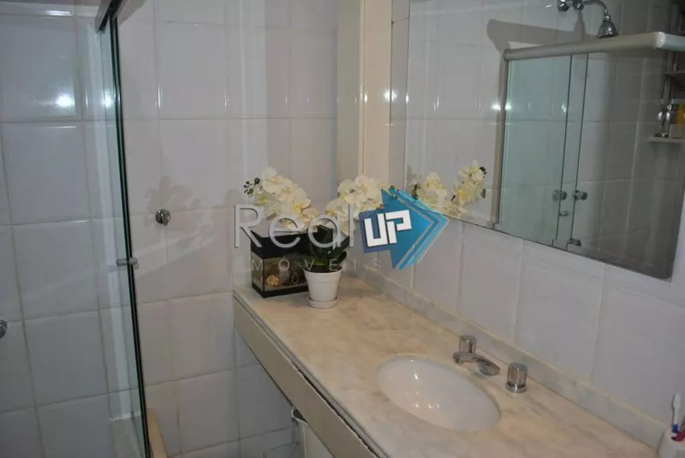 Apartamento à venda com 2 quartos, 77m² - Foto 12