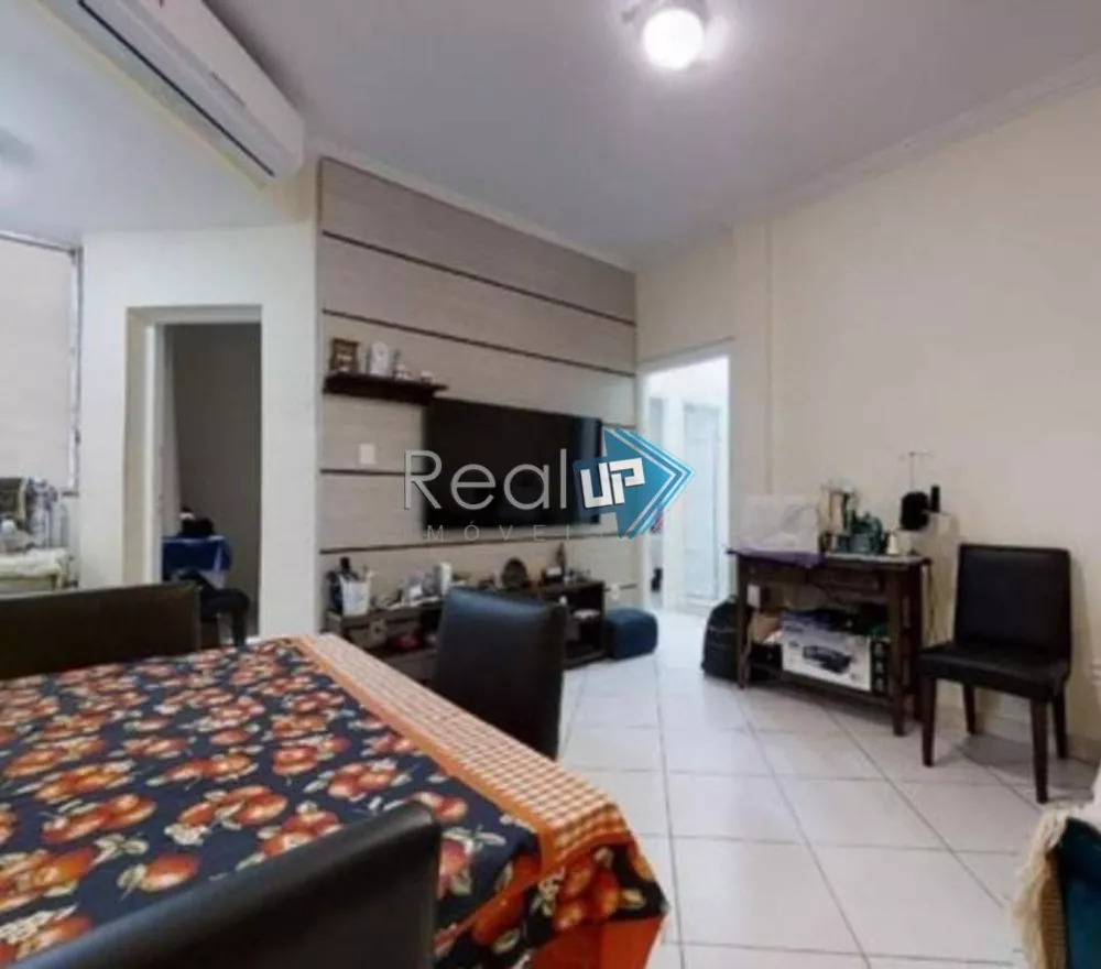 Apartamento à venda com 3 quartos, 81m² - Foto 1