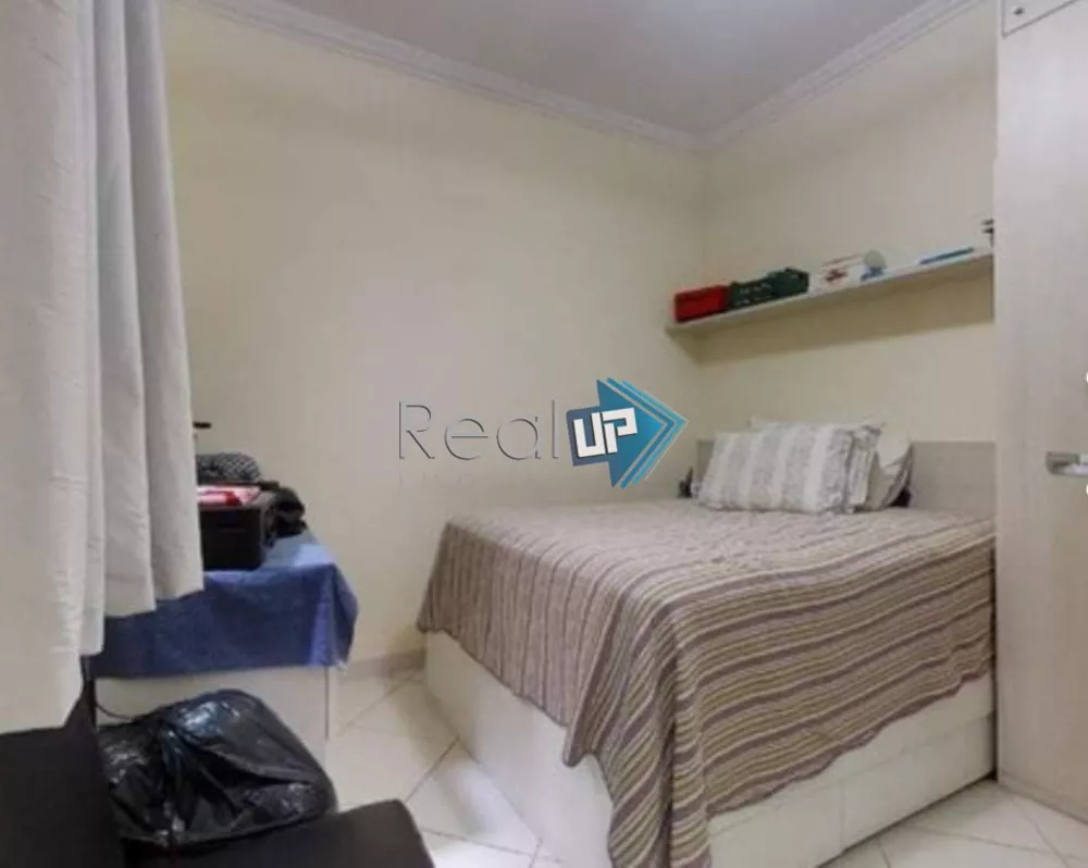 Apartamento à venda com 3 quartos, 81m² - Foto 4