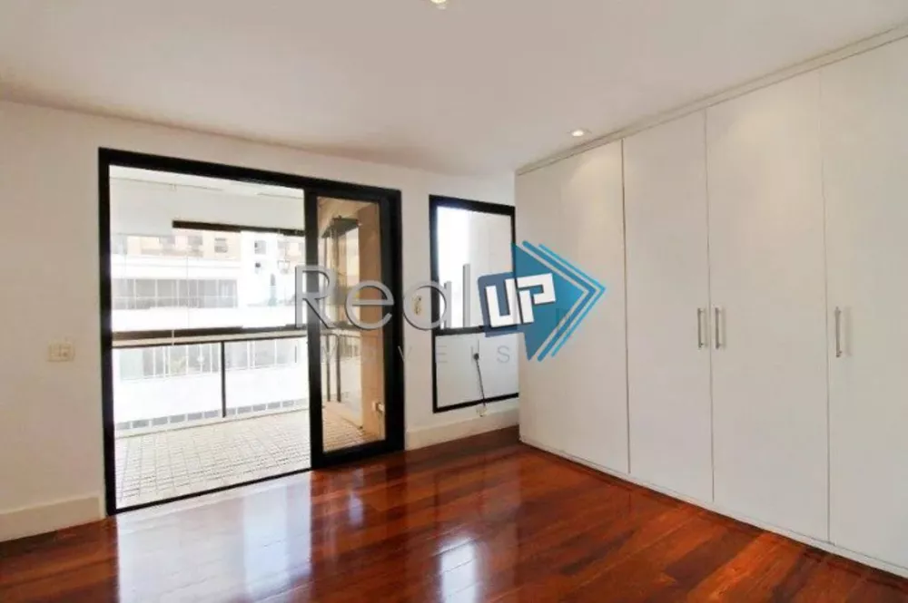 Apartamento, 3 quartos, 241 m² - Foto 31